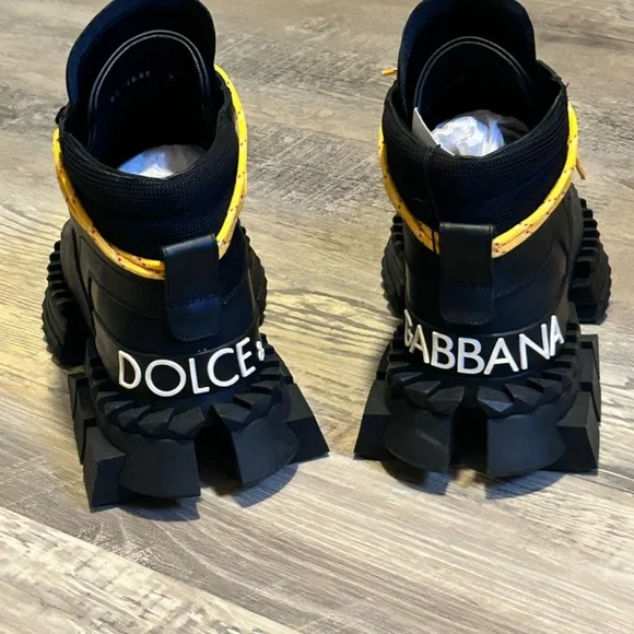 Dolce and Gabbana sneakers - Picture 14 of 16